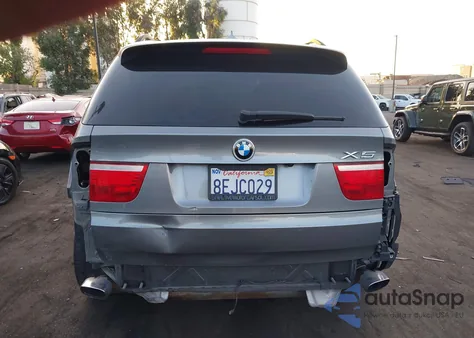 2008 BMW X5 4.8I z USA, uszkodzony, nr VIN 5UXFE83578L166154